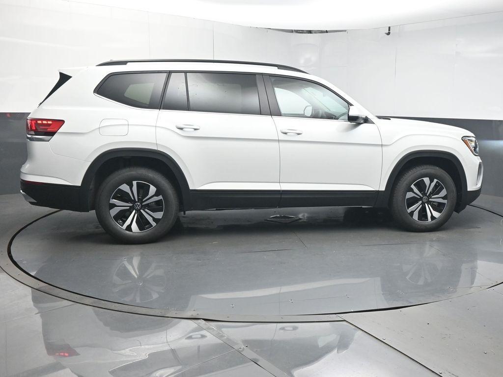 new 2026 Volkswagen Atlas car, priced at $42,052