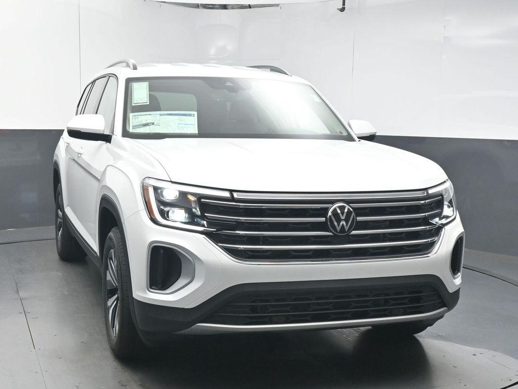 new 2026 Volkswagen Atlas car, priced at $42,052