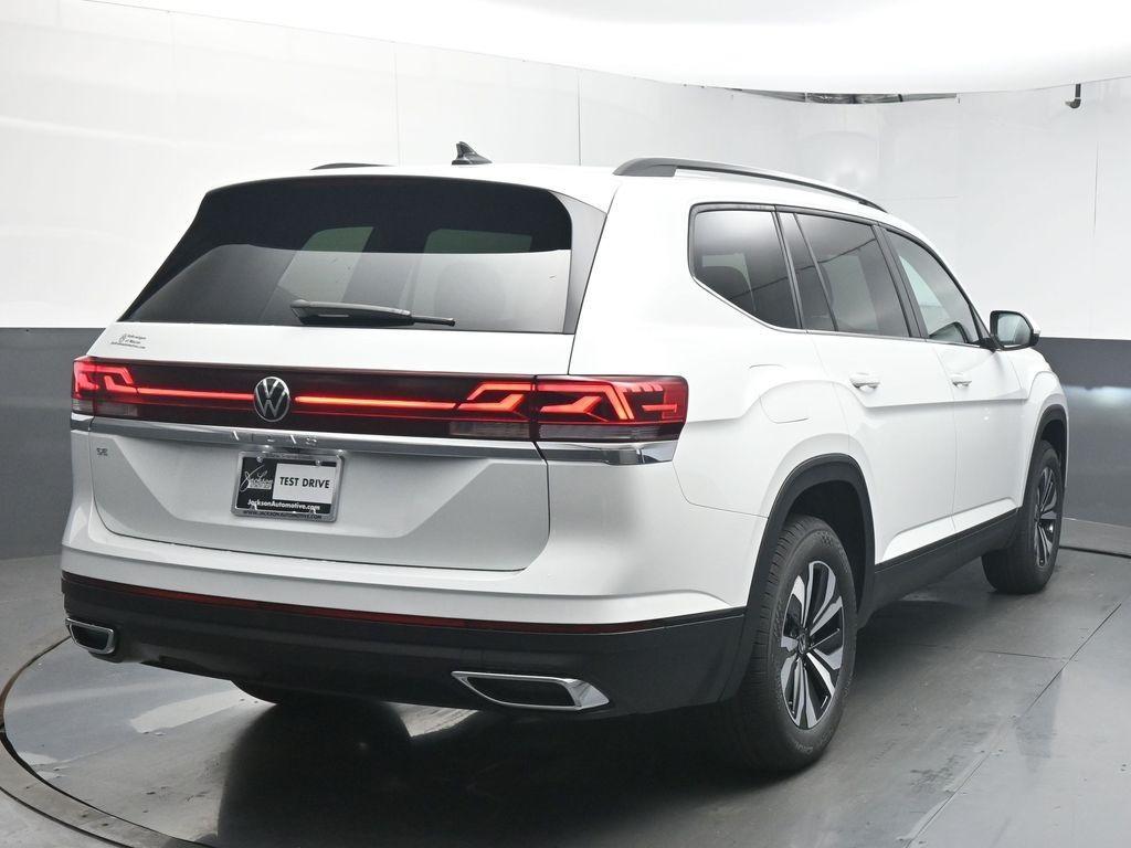 new 2026 Volkswagen Atlas car, priced at $42,052