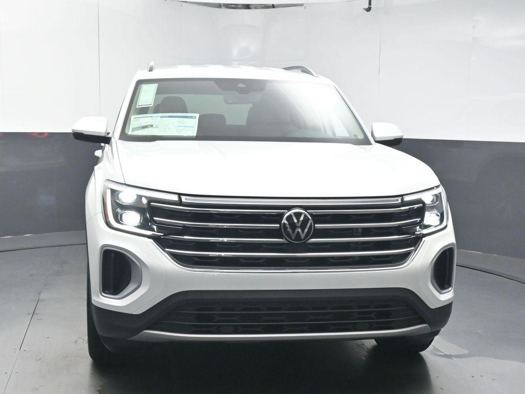 new 2026 Volkswagen Atlas car, priced at $42,052