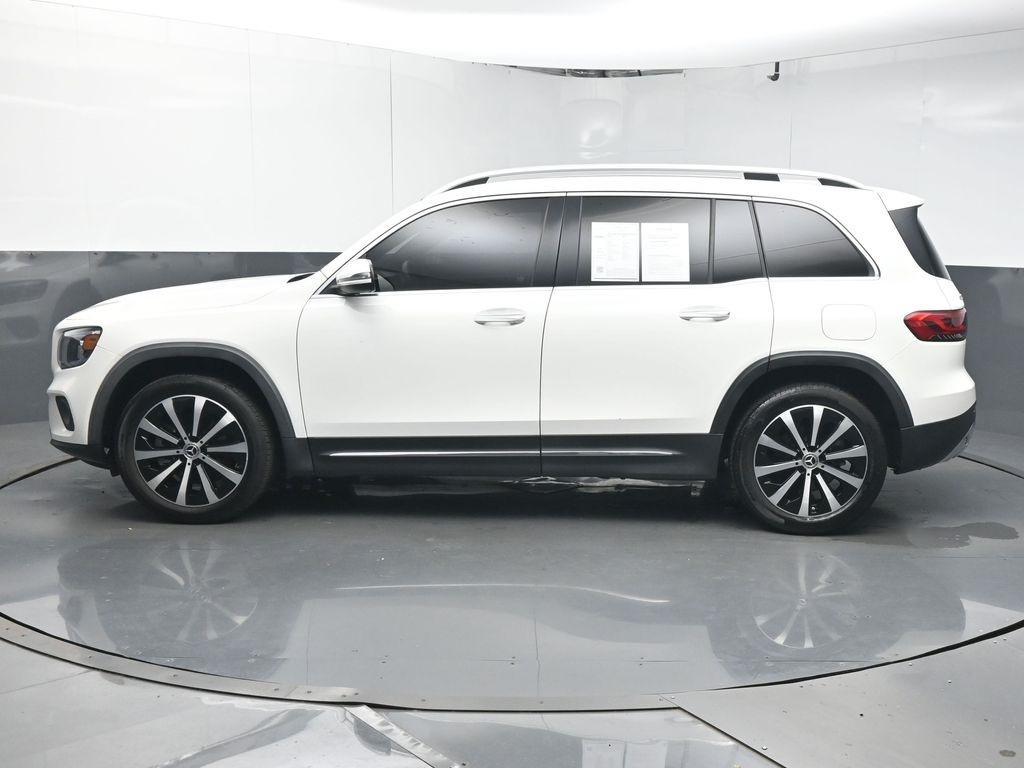 used 2021 Mercedes-Benz GLB 250 car, priced at $25,477