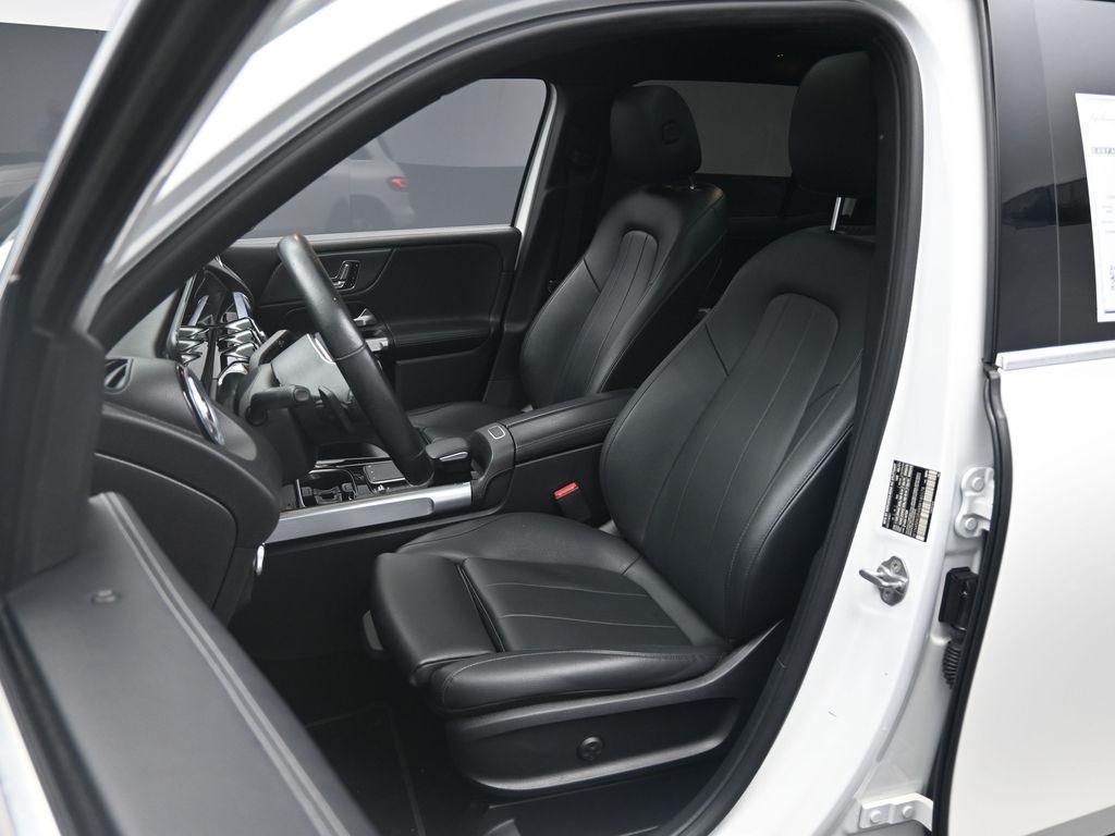 used 2021 Mercedes-Benz GLB 250 car, priced at $25,477