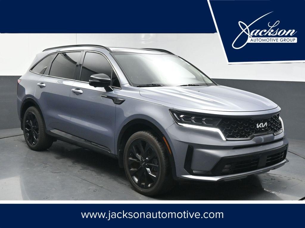 used 2022 Kia Sorento car, priced at $23,643