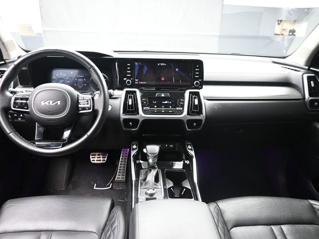 used 2022 Kia Sorento car, priced at $23,643