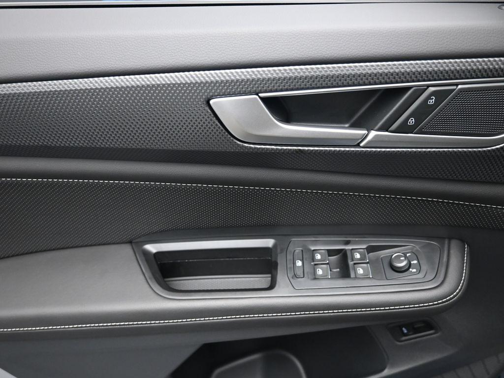 new 2026 Volkswagen Atlas Cross Sport car, priced at $50,978