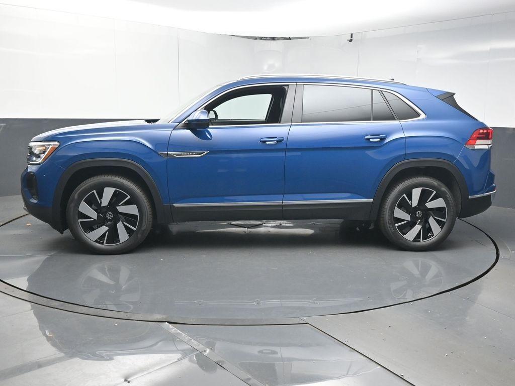 new 2026 Volkswagen Atlas Cross Sport car, priced at $50,978