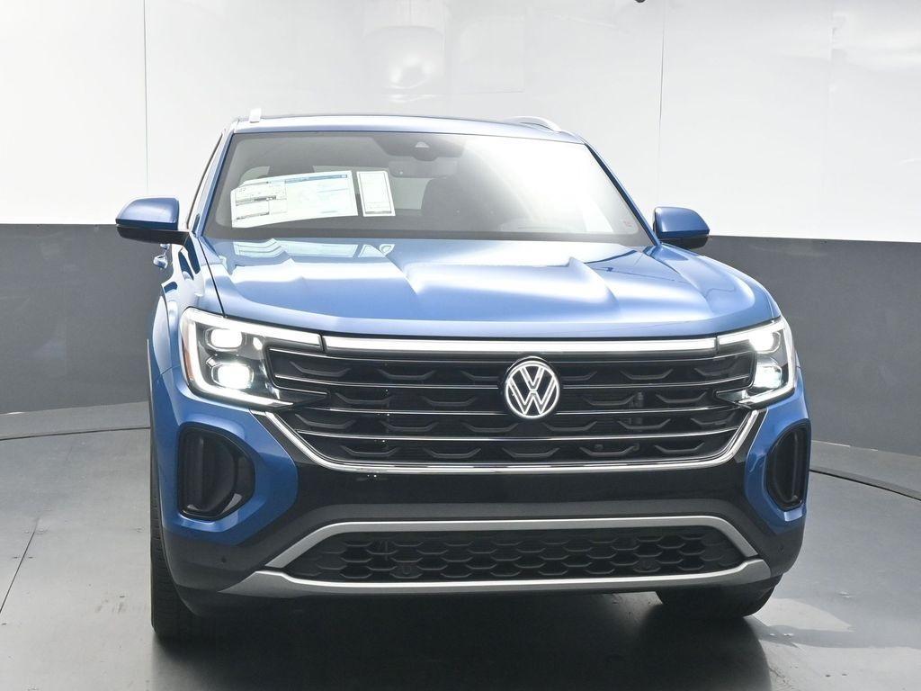 new 2026 Volkswagen Atlas Cross Sport car, priced at $50,978
