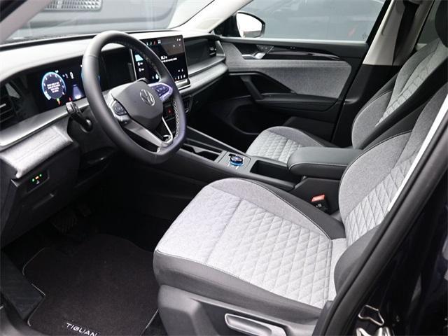 new 2025 Volkswagen Tiguan car, priced at $31,216