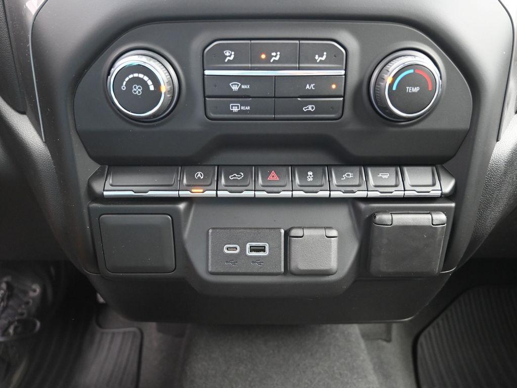 used 2021 Chevrolet Silverado 1500 car, priced at $32,320