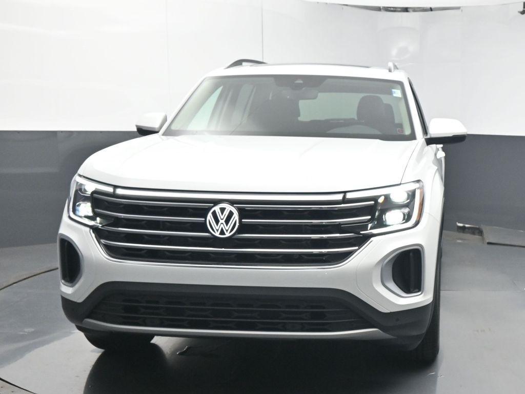 new 2026 Volkswagen Atlas car, priced at $48,677