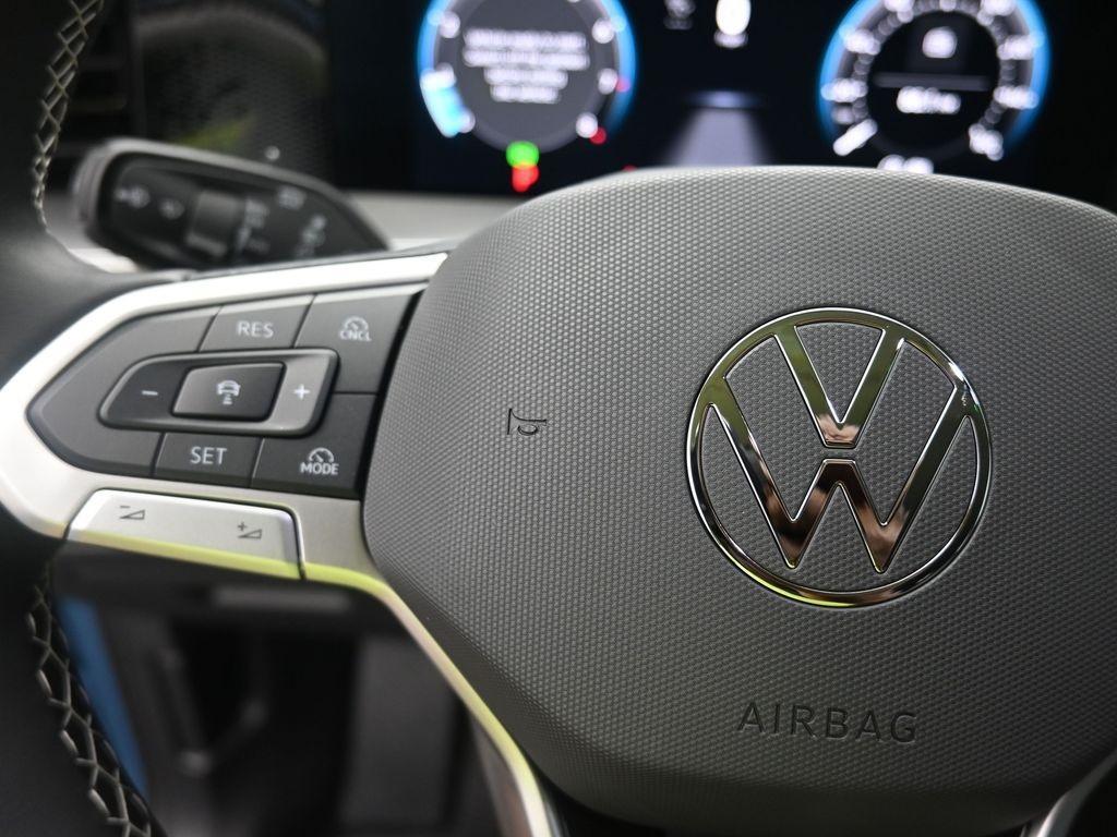 new 2025 Volkswagen Tiguan car, priced at $34,986
