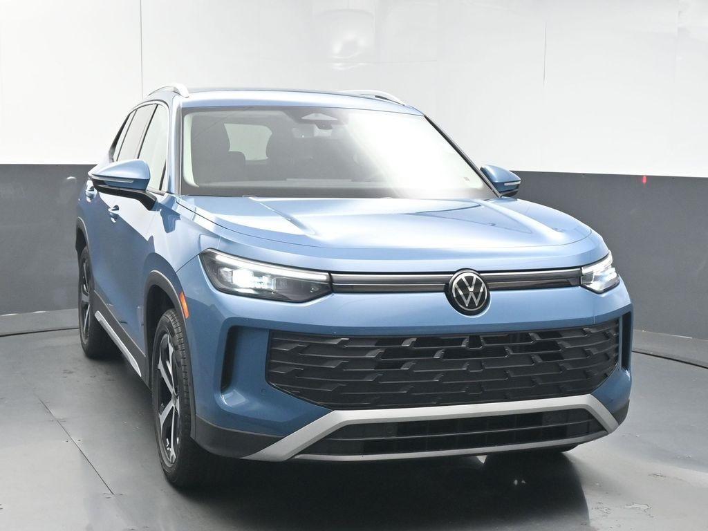 new 2025 Volkswagen Tiguan car, priced at $34,986