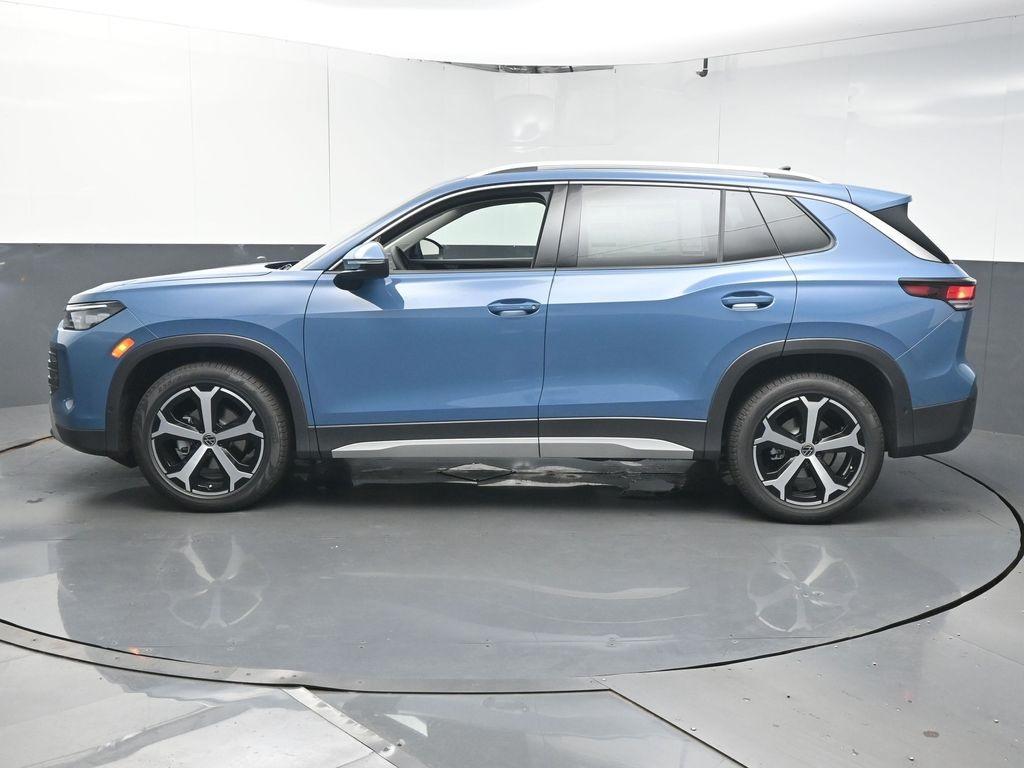 new 2025 Volkswagen Tiguan car, priced at $34,986