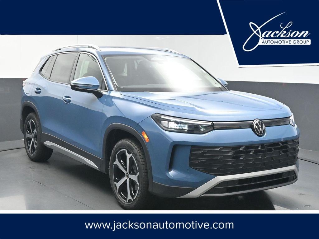 new 2025 Volkswagen Tiguan car, priced at $34,986