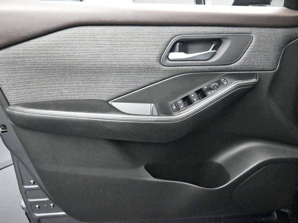 used 2023 Nissan Rogue car, priced at $20,210