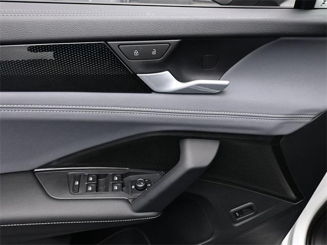 new 2025 Volkswagen Tiguan car, priced at $34,531