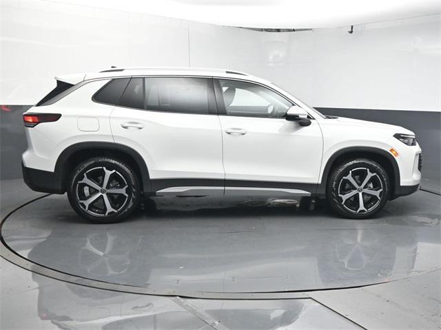 new 2025 Volkswagen Tiguan car, priced at $34,531