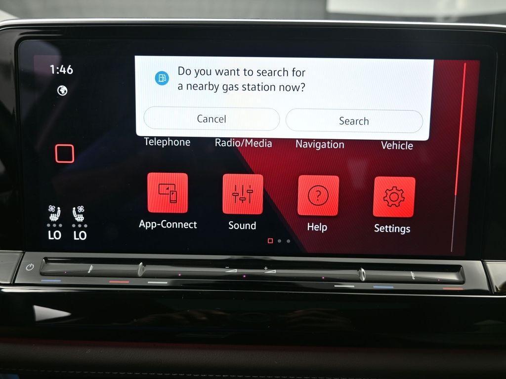 new 2025 Volkswagen Atlas car, priced at $44,306
