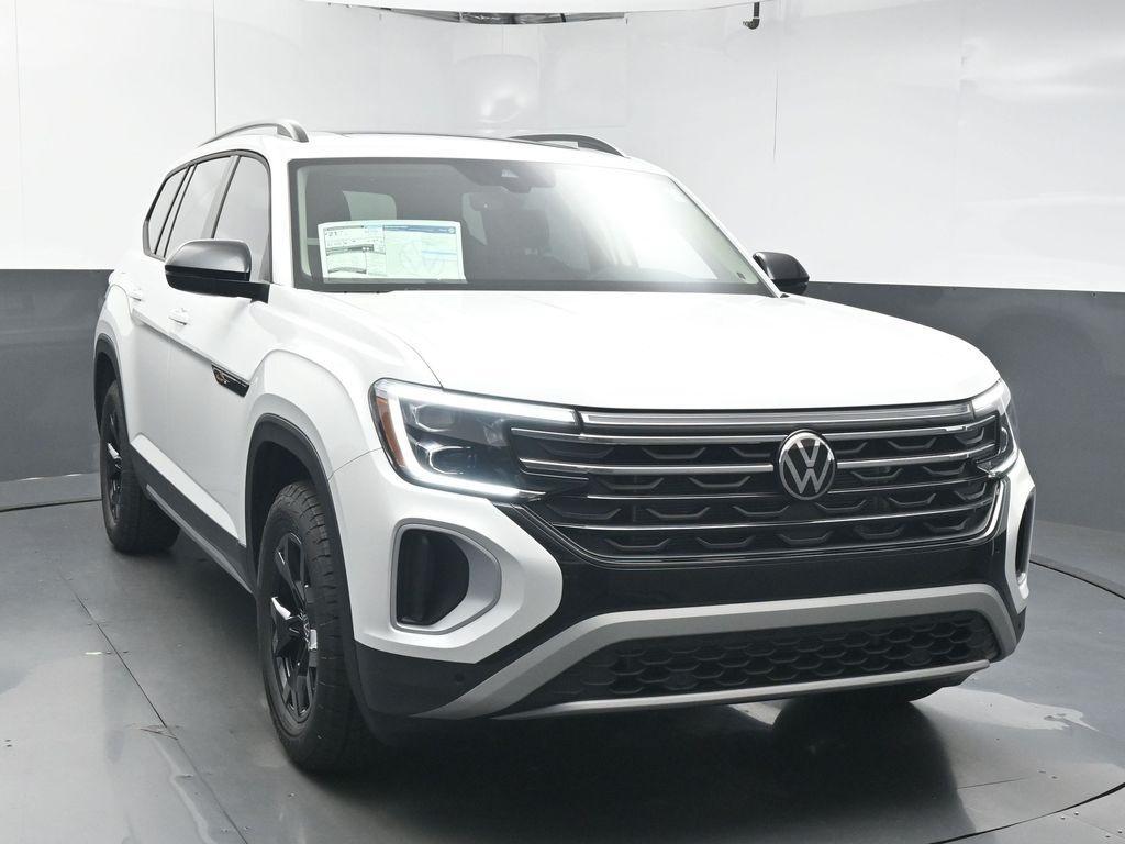 new 2026 Volkswagen Atlas car