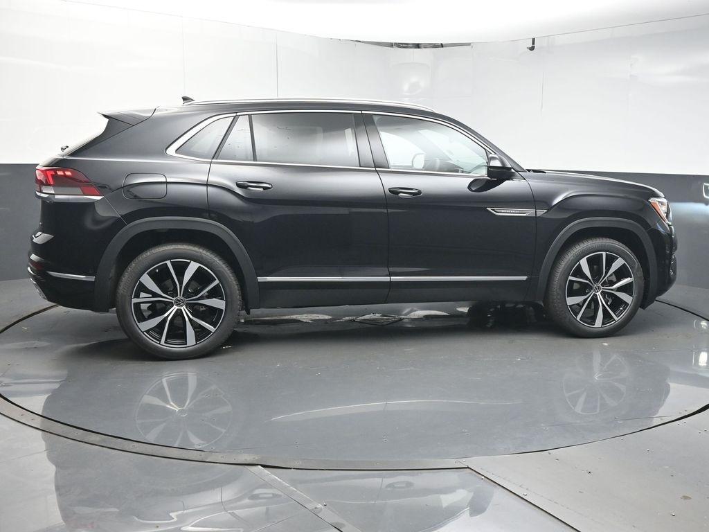 new 2026 Volkswagen Atlas Cross Sport car