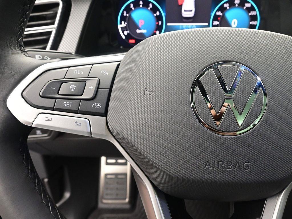 new 2026 Volkswagen Atlas Cross Sport car