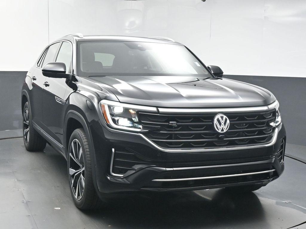 new 2026 Volkswagen Atlas Cross Sport car
