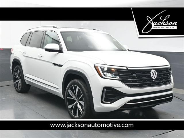 new 2025 Volkswagen Atlas car, priced at $54,496