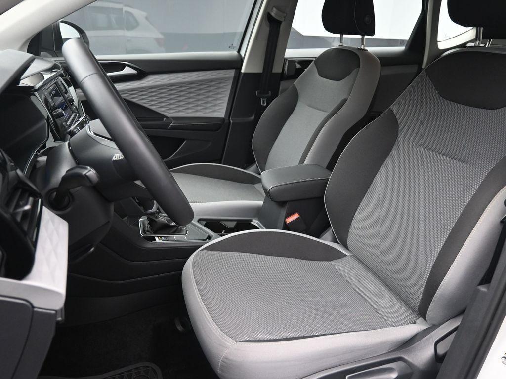 used 2024 Volkswagen Taos car, priced at $22,044