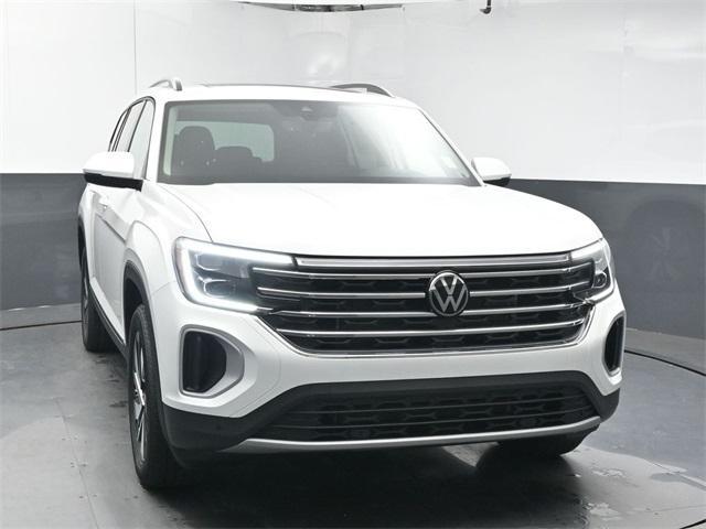 new 2025 Volkswagen Atlas car, priced at $43,881