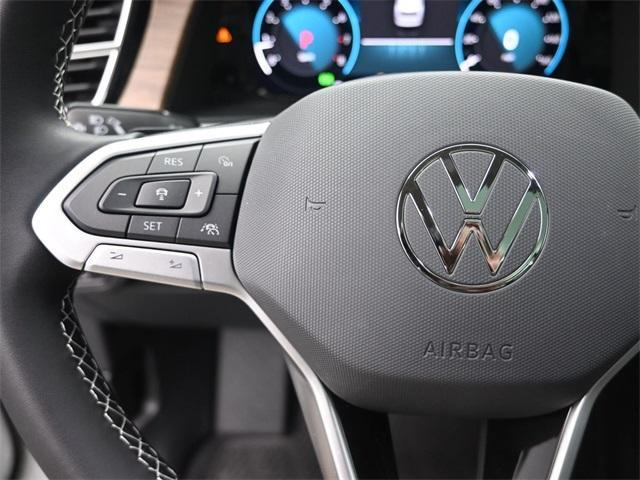 new 2025 Volkswagen Atlas car, priced at $43,881