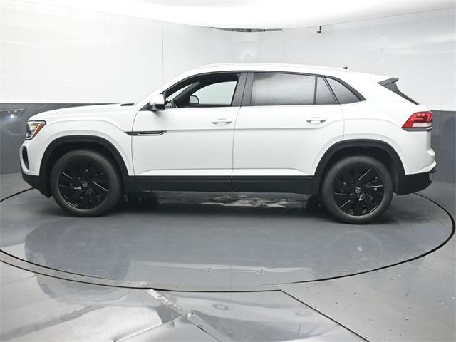 new 2025 Volkswagen Atlas Cross Sport car, priced at $43,946