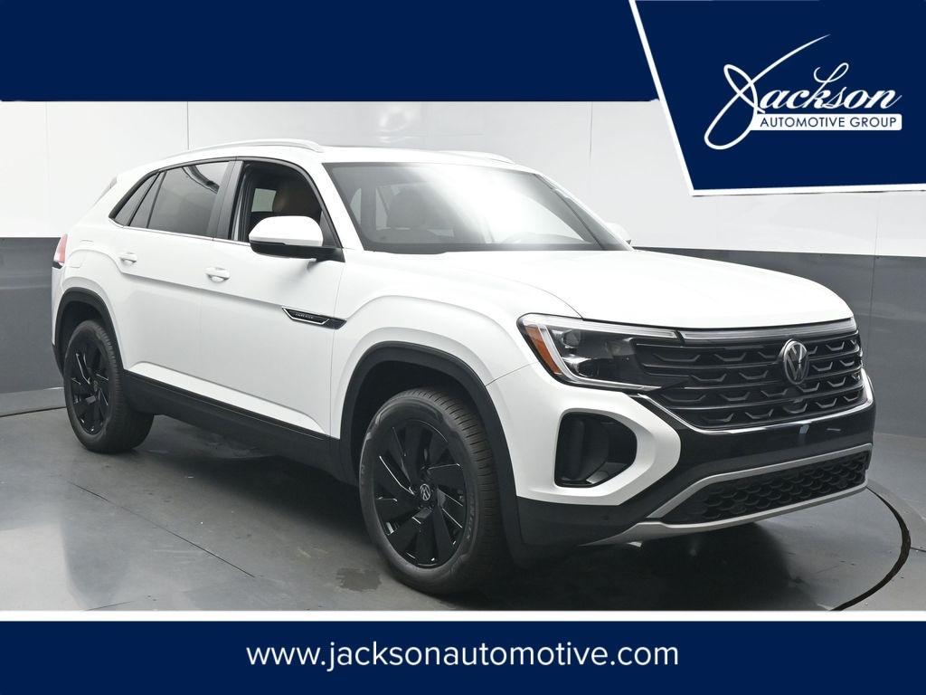 new 2026 Volkswagen Atlas Cross Sport car, priced at $46,741