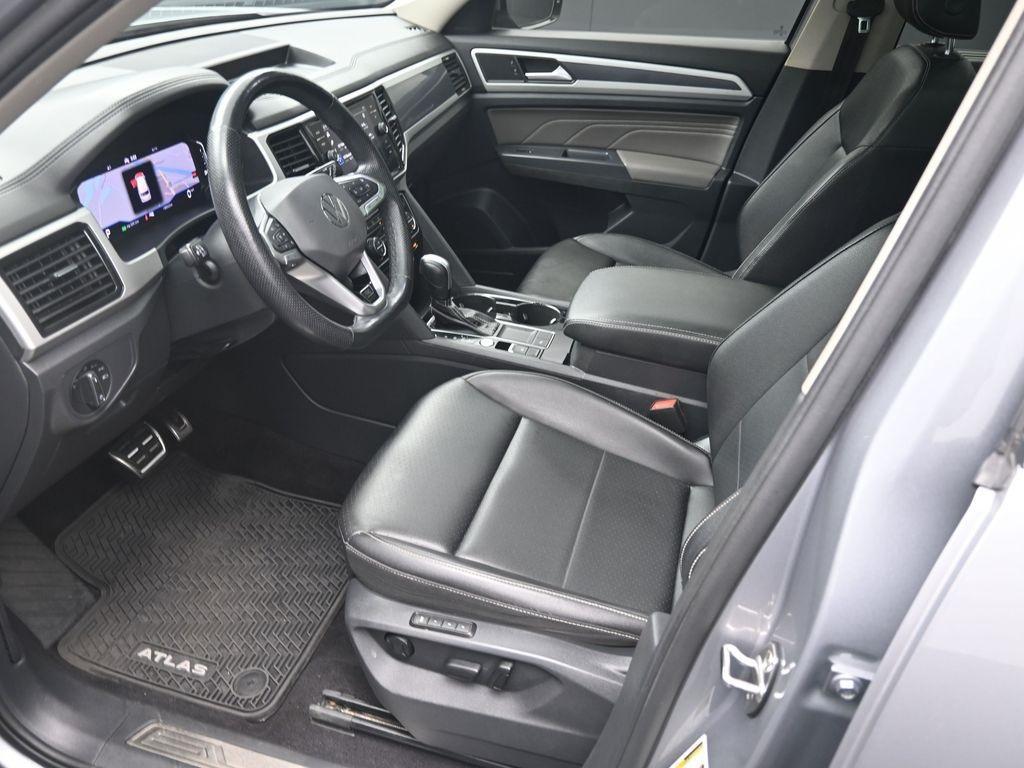 used 2021 Volkswagen Atlas car, priced at $22,310