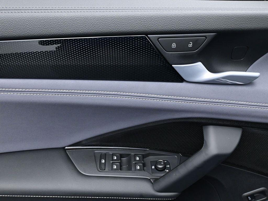 new 2025 Volkswagen Tiguan car, priced at $34,236