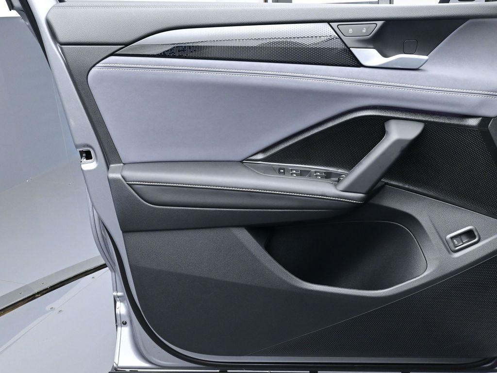 new 2025 Volkswagen Tiguan car, priced at $34,236