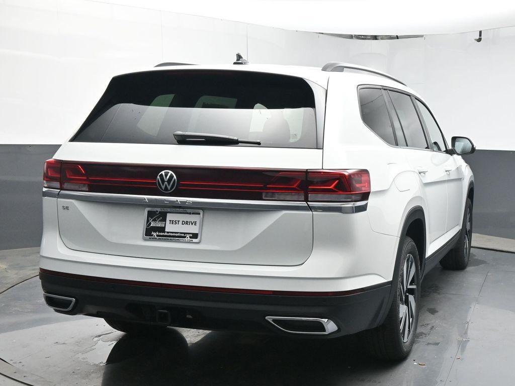 new 2025 Volkswagen Atlas car, priced at $40,986