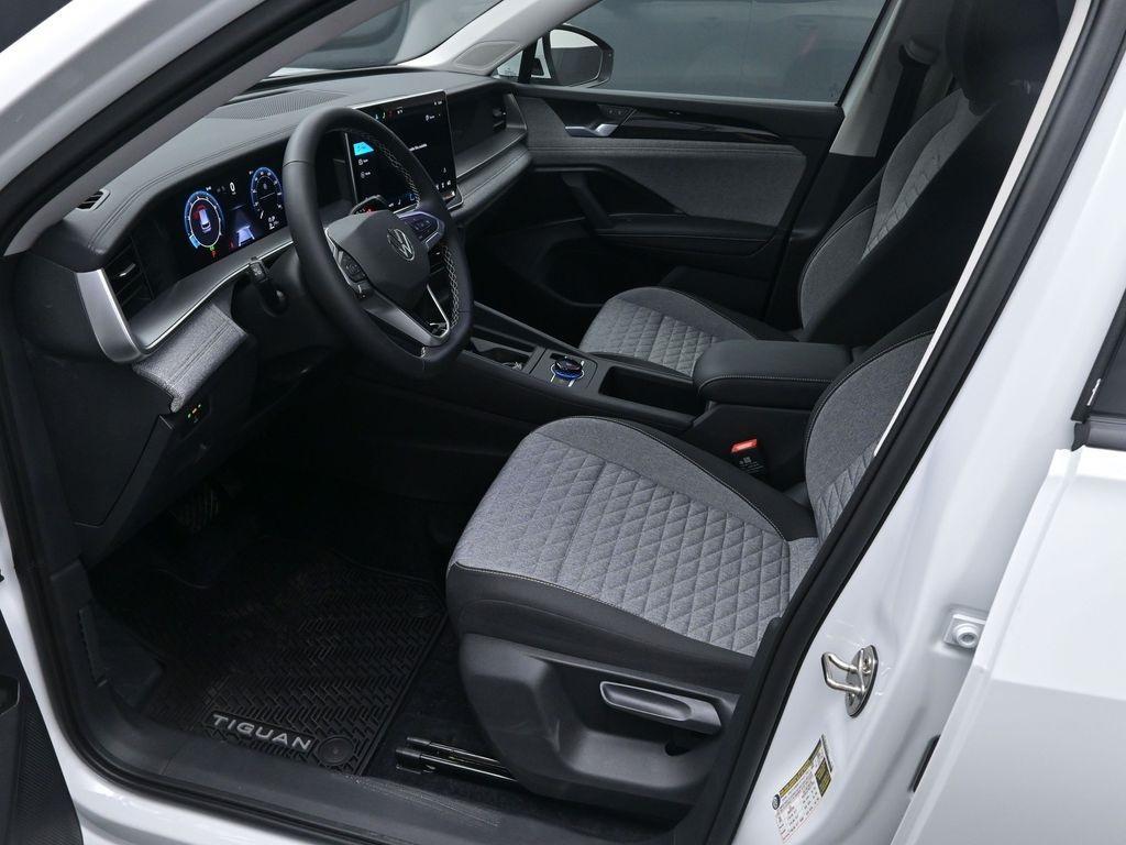 new 2025 Volkswagen Tiguan car, priced at $30,466