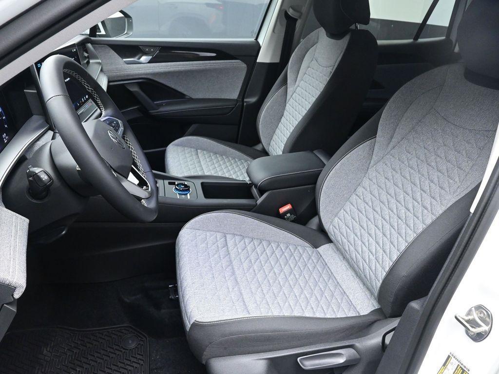 new 2025 Volkswagen Tiguan car, priced at $30,466