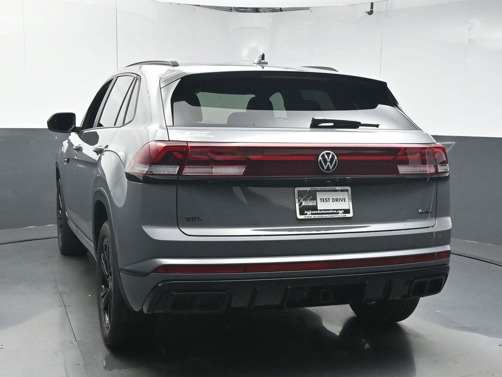new 2026 Volkswagen Atlas Cross Sport car