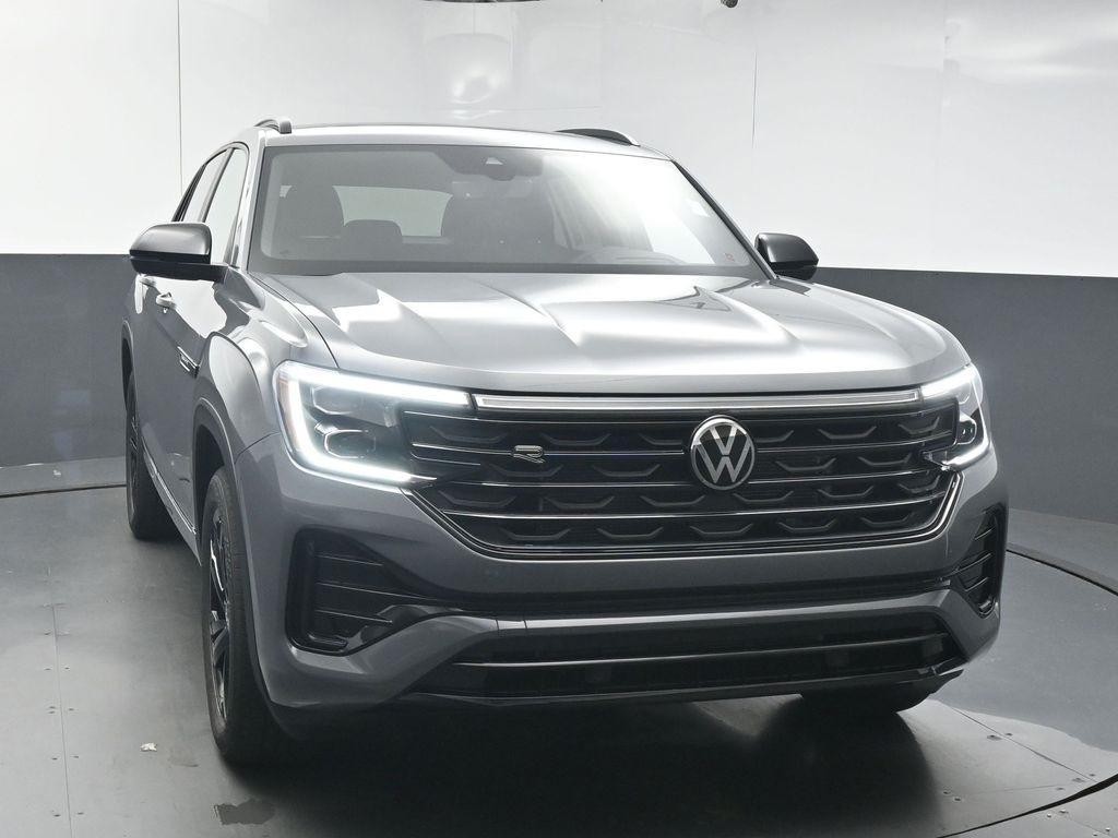 new 2026 Volkswagen Atlas Cross Sport car