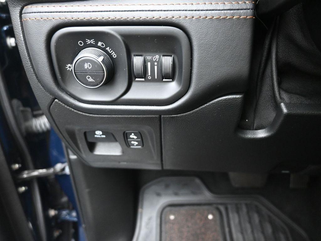 used 2022 Ram 1500 car, priced at $46,645