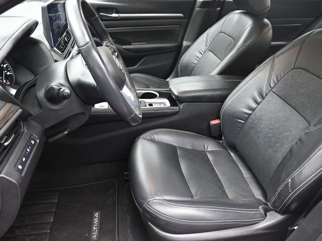 used 2023 Nissan Altima car, priced at $20,206