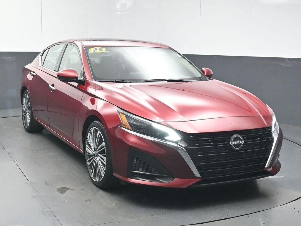used 2023 Nissan Altima car, priced at $20,206