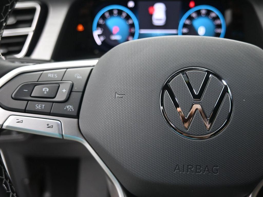 new 2025 Volkswagen Atlas Cross Sport car, priced at $42,071