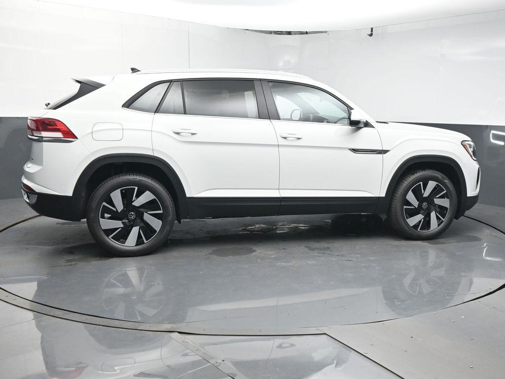 new 2025 Volkswagen Atlas Cross Sport car, priced at $42,071