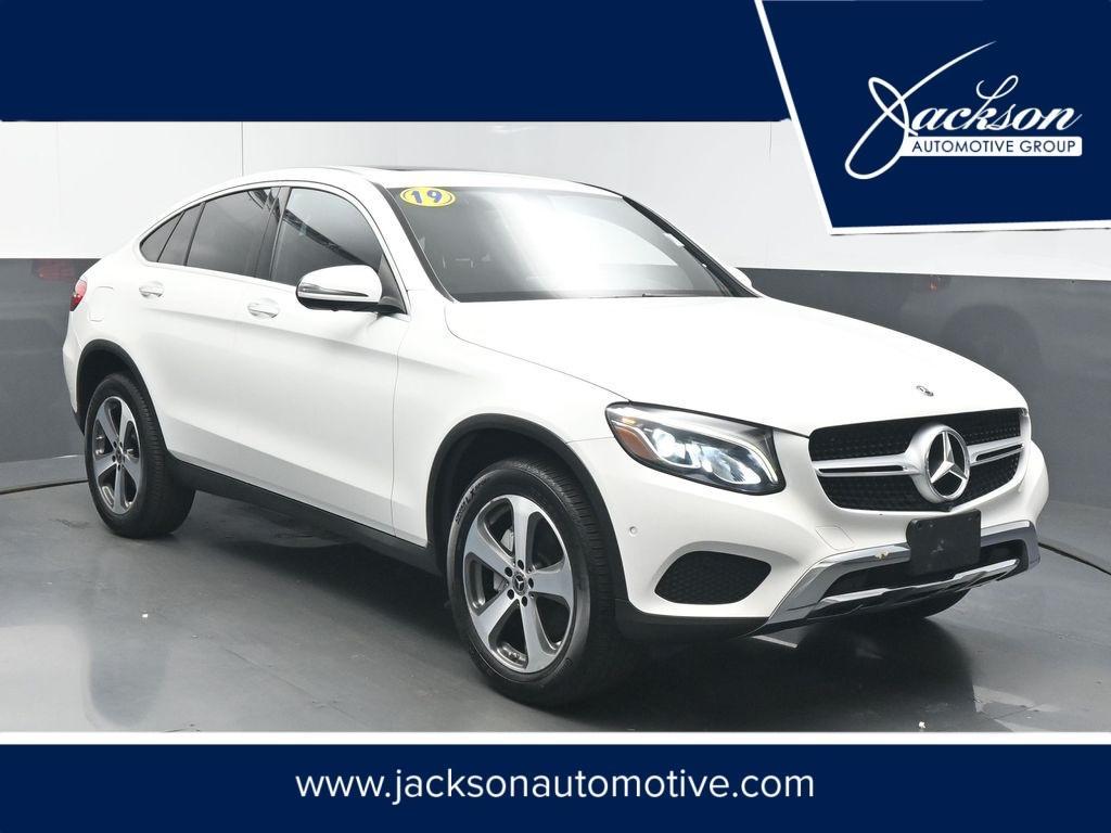 used 2019 Mercedes-Benz GLC 300 car, priced at $24,219