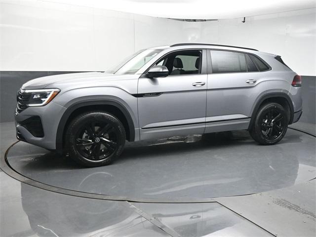new 2025 Volkswagen Atlas Cross Sport car, priced at $50,336