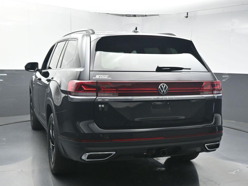 new 2026 Volkswagen Atlas car, priced at $48,333