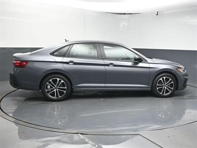 new 2025 Volkswagen Jetta car, priced at $25,811