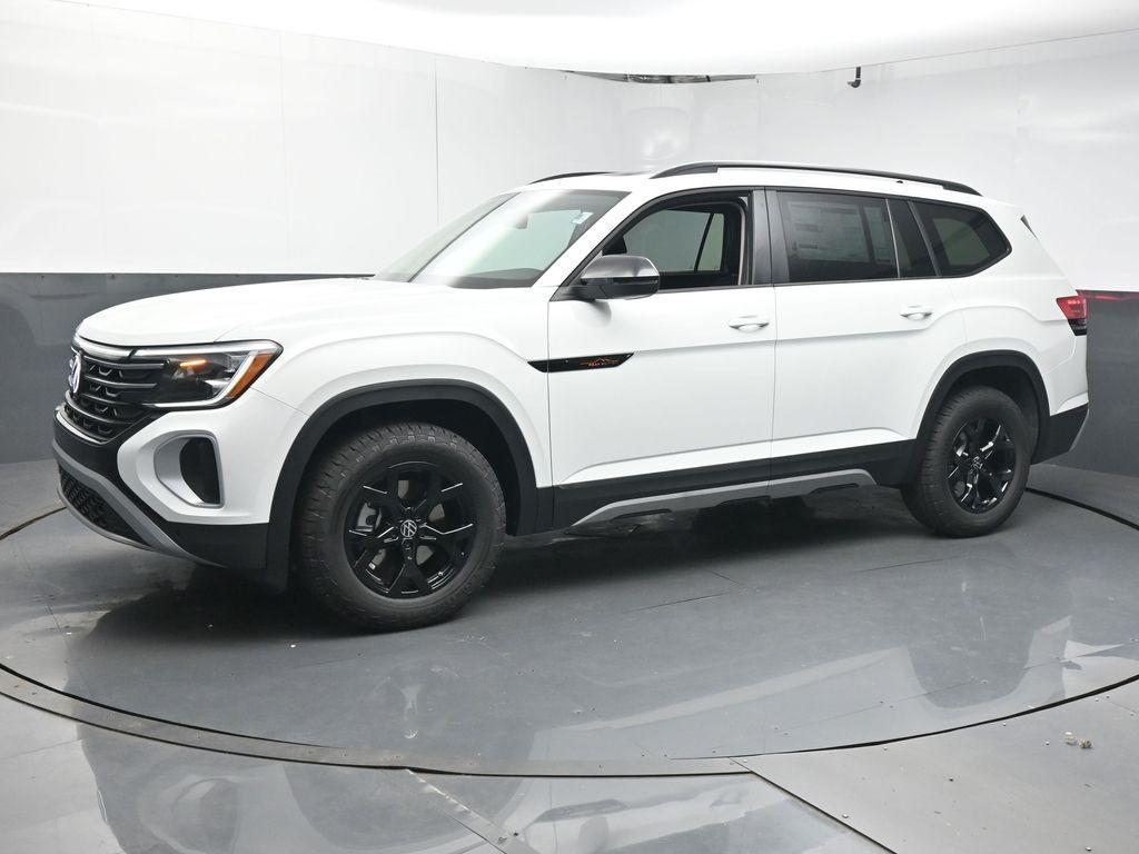 new 2025 Volkswagen Atlas car, priced at $48,601